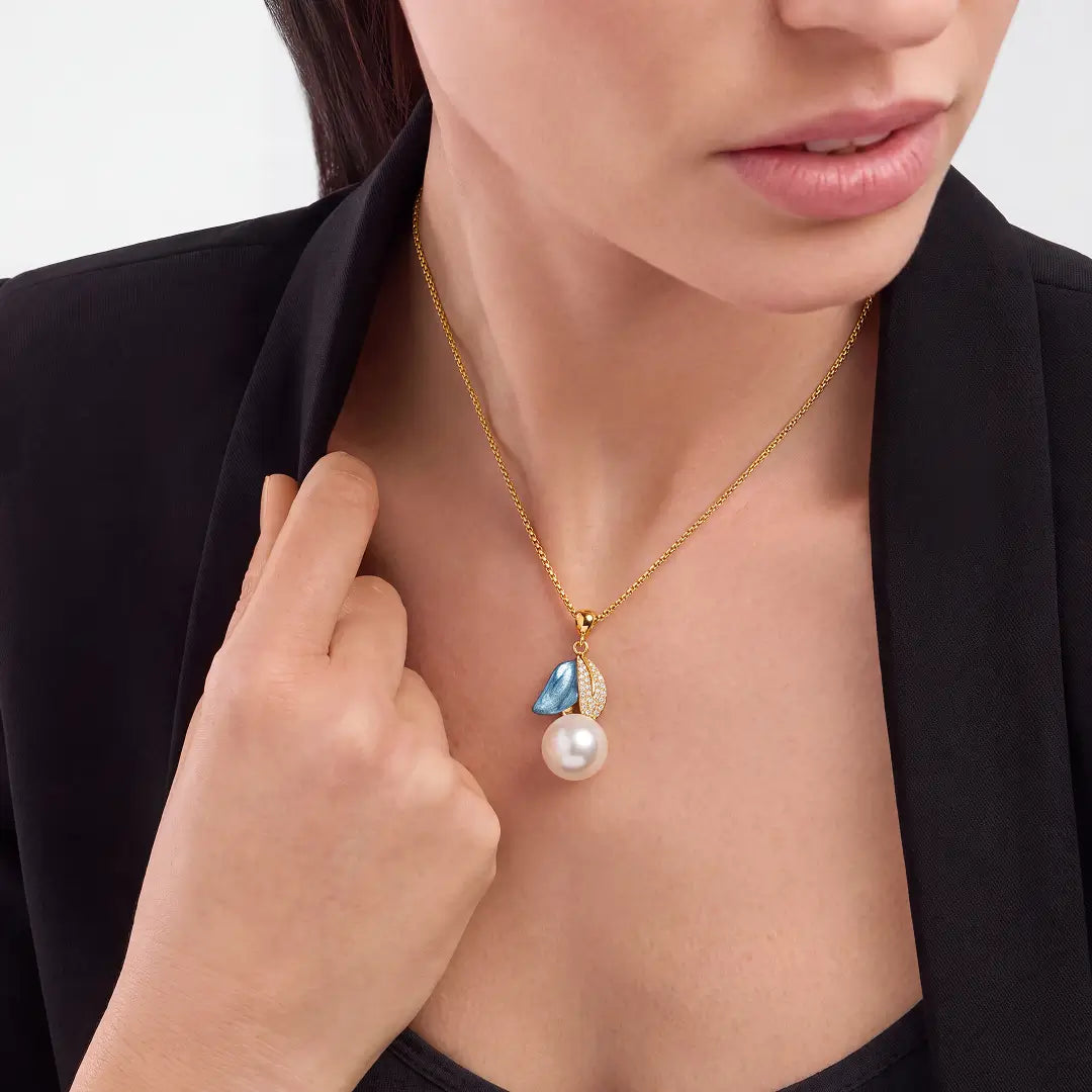 Aoka Necklace